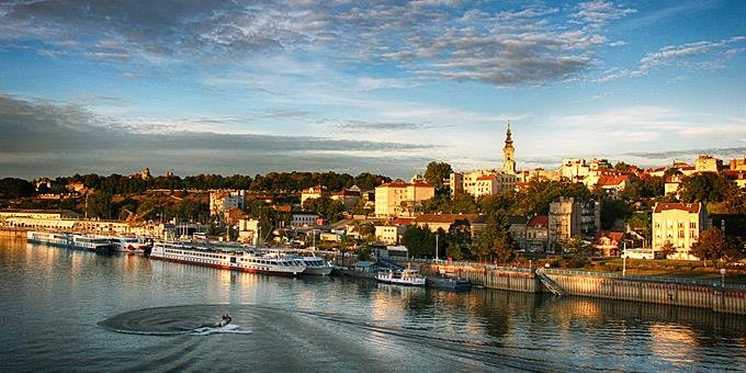 Αποκριάτικη εξόρμηση στο “Παρίσι των Βαλκανίων” ΒΕΛΙΓΡΑΔΙ – ΣΡΕΜΣΚΙ ΚΑΡΛΟΒΤΣΙ – ΠΕΤΡΟΒΑΡΑΝΤΙΝ – ΝΟΒΙΣΑΝΤ 5ήμερη οδική           19 – 23/02